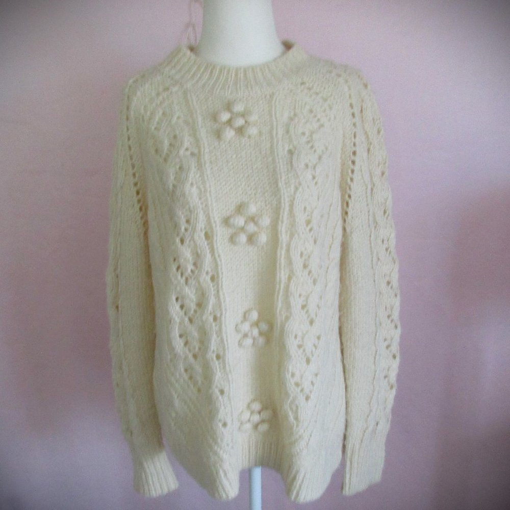 Size L - J. CREW Beige/Cream Long Sleeve Sweater